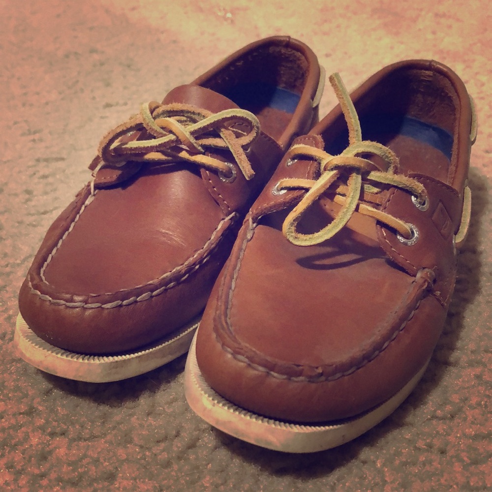 Slightly used sperrys!